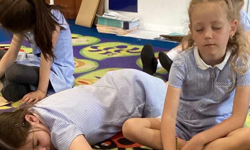 Englefield CE Primary - Art & Mindfulness Workshops